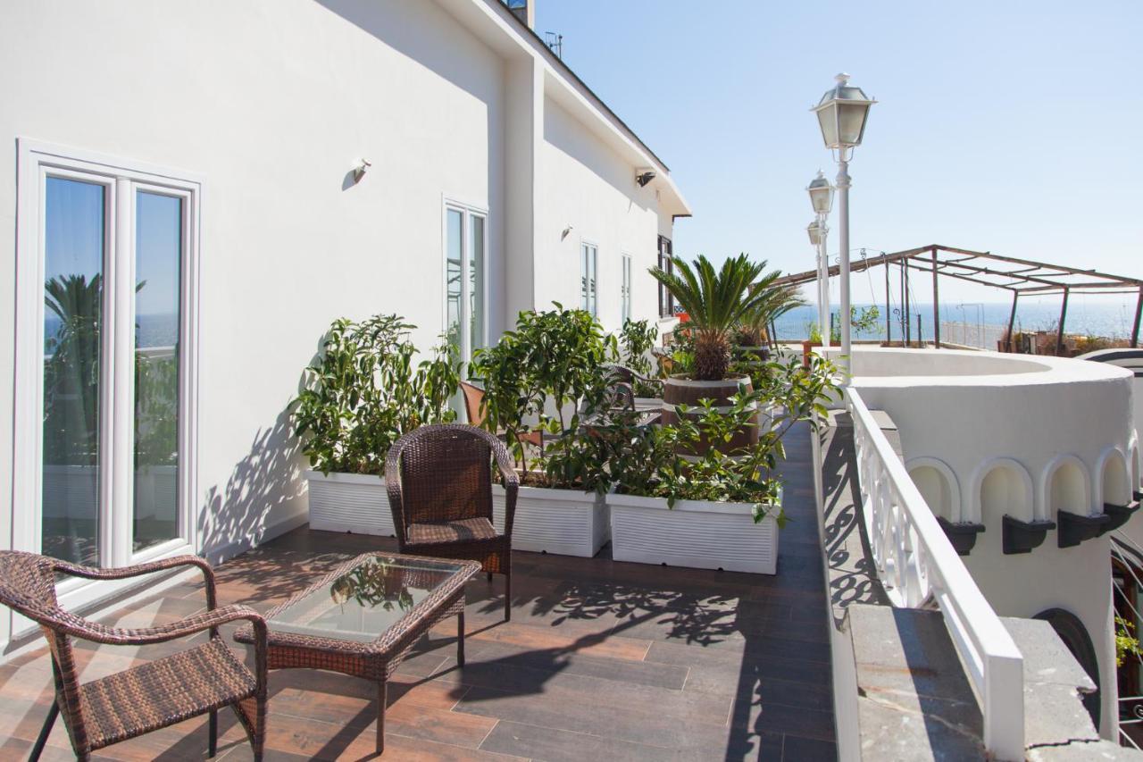 Casa Restino Bed & Breakfast Torre del Greco Exterior foto